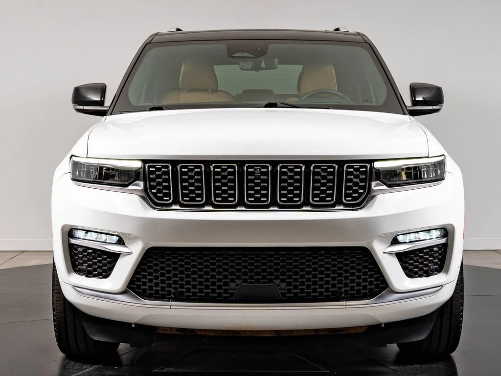 Used 2022 Bright White Clearcoat Jeep Summit Reserve 4xe image 2