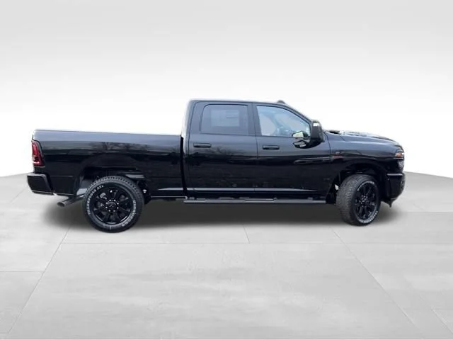New 2026 Diamond Black Crystal Pearlcoat Ram Black Express image 8