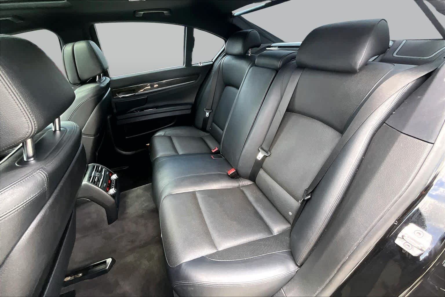 Used 2013 Black Sapphire Metallic BMW 740i image 17