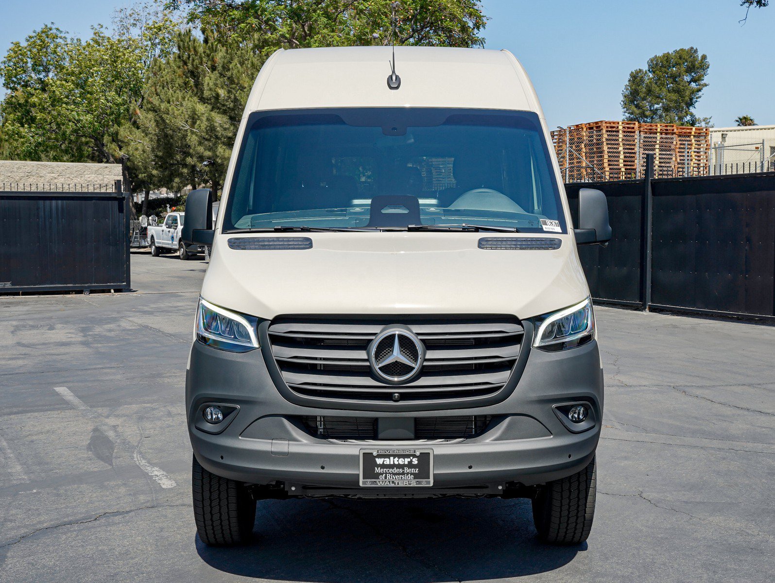 New 2026 Pebble Gray Mercedes-Benz 2500 High Roof I4 Diesel HO 144 AWD image 2