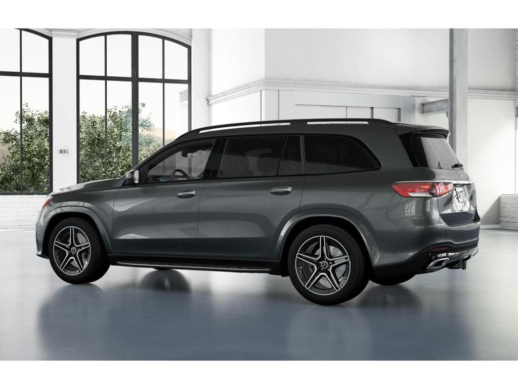 Used 2026 Grey Mercedes-Benz GLS 450 4MATIC® image 31