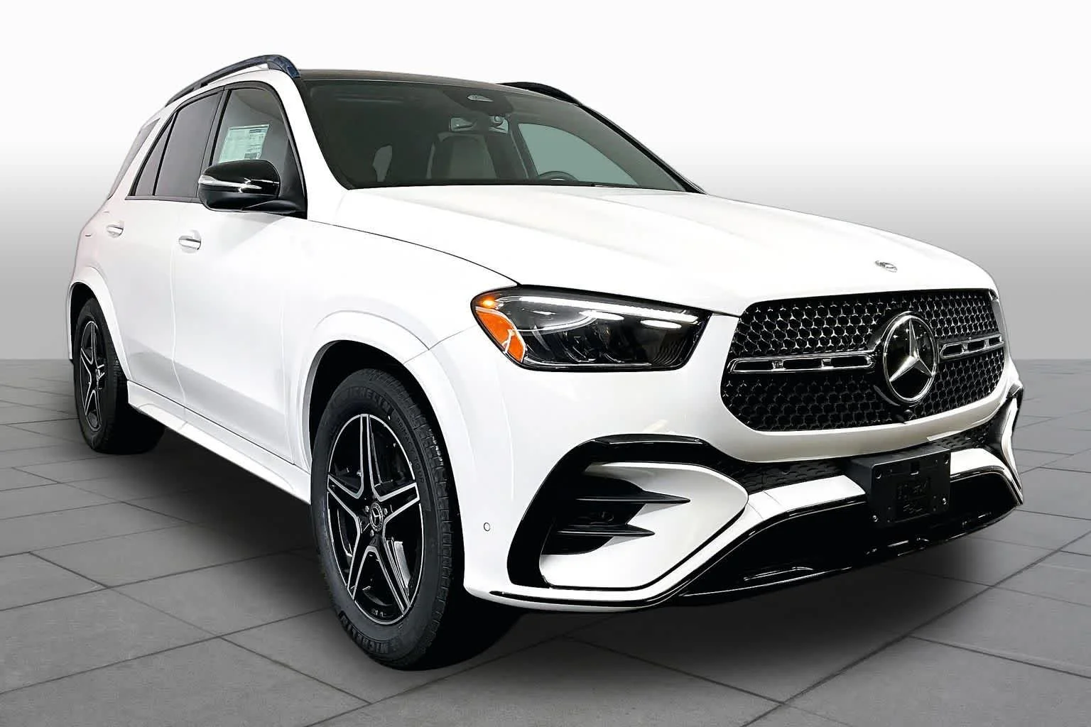 New 2026 Polar White Mercedes-Benz GLE 350 image 2