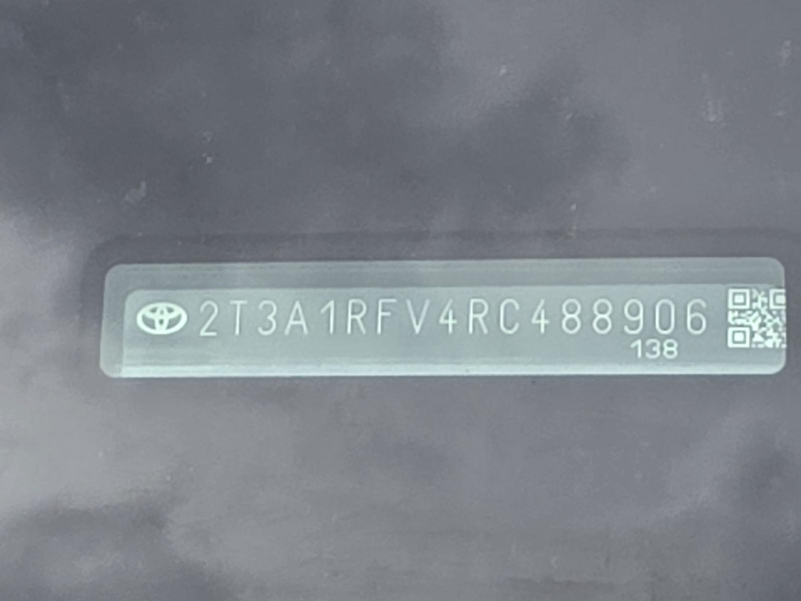 Certified Used 2024 Magnetic Gray Metallic Toyota XLE Premium image 49