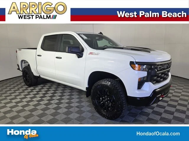 Used 2026 Summit White Chevrolet Custom Trail Boss image 1