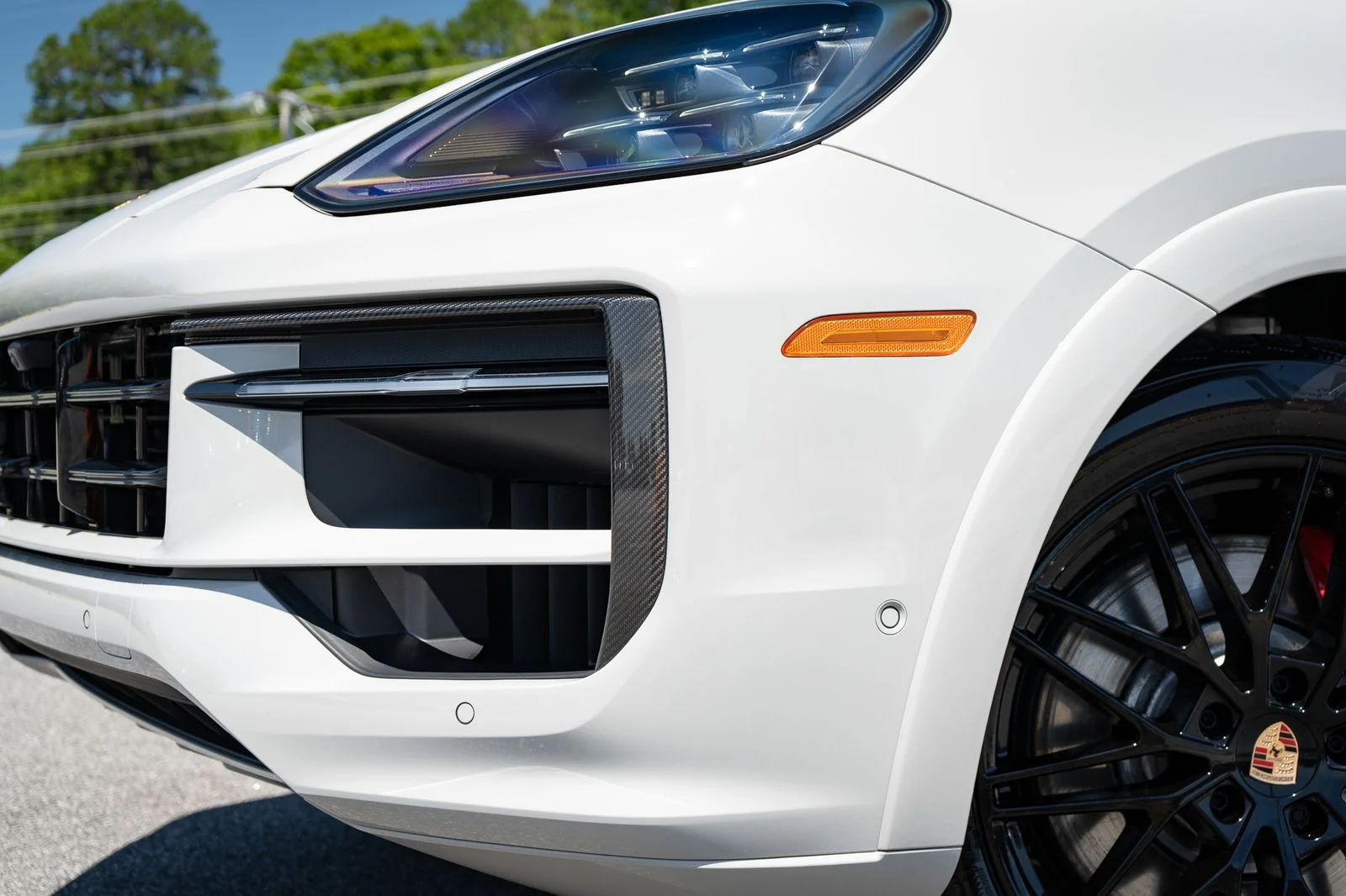 Used 2023  Porsche GTS image 8