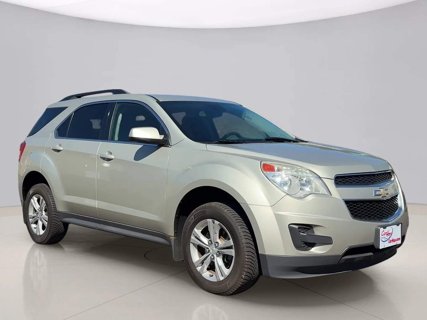 Used 2014 Gold Chevrolet 1LT AWD image 3