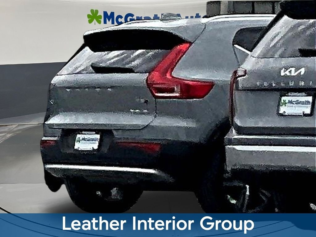 Used 2018 White Jeep Trailhawk image 7