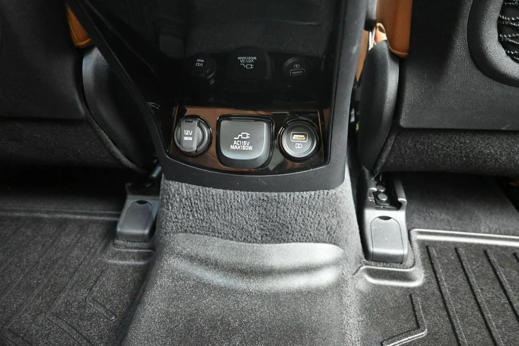 Used 2023 Gray Kia X-Line SX Prestige image 14