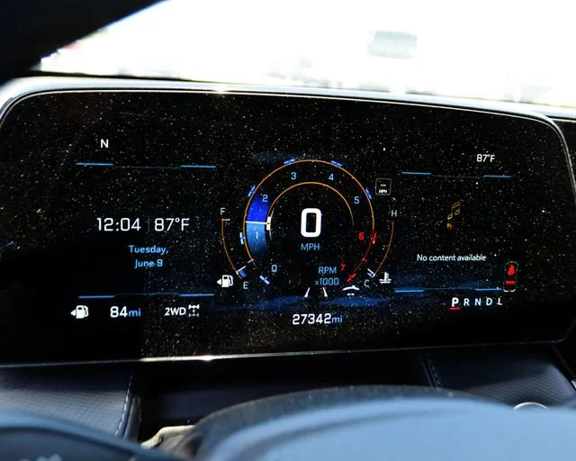 Certified Used 2025 Summit White Chevrolet LT image 18