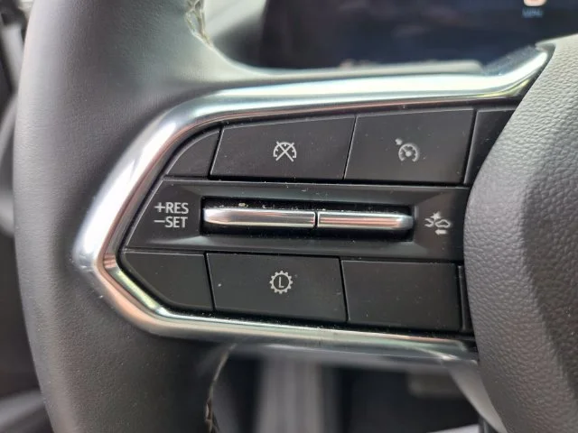 Used 2026 White Chevrolet LT image 35