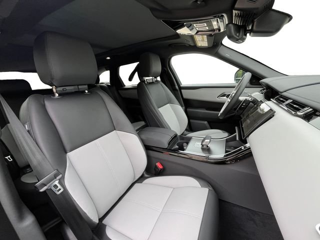 New 2026 Zadar Grey Land Rover Dynamic SE image 16