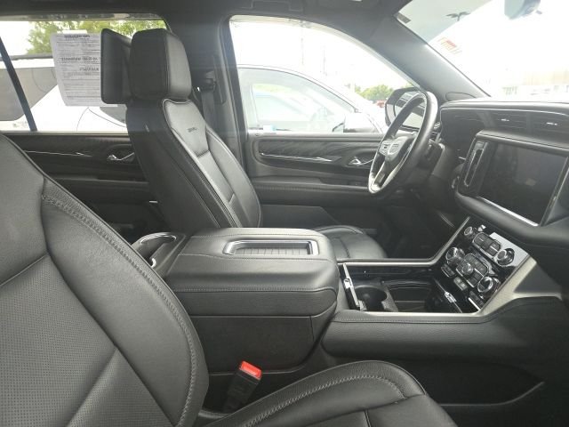 Used 2023 Black GMC Denali image 4