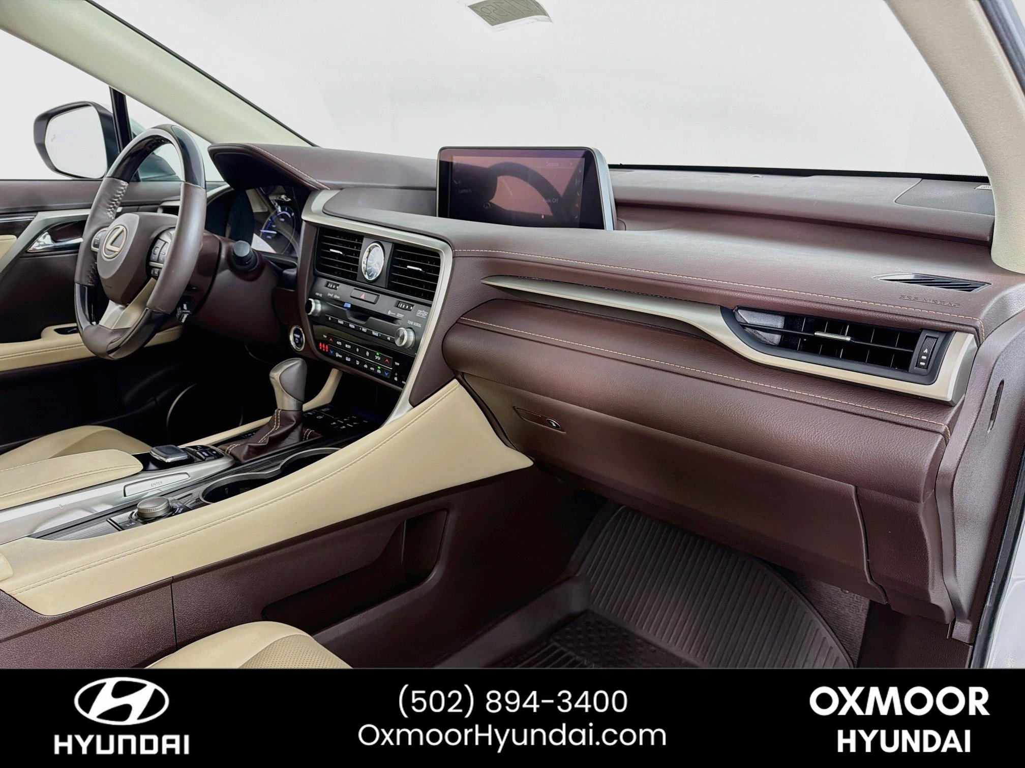 Used 2017 Eminent White Pearl Lexus Base image 30