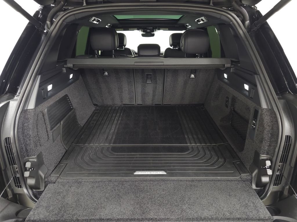 Used 2026 Black Land Rover SE image 6