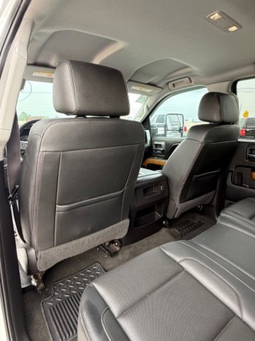 Used 2016 Summit White Chevrolet LTZ image 17