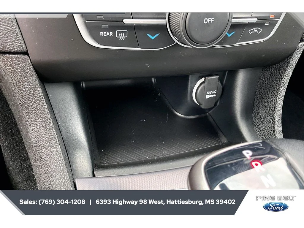Used 2021 Granite Pearlcoat Dodge SXT image 21