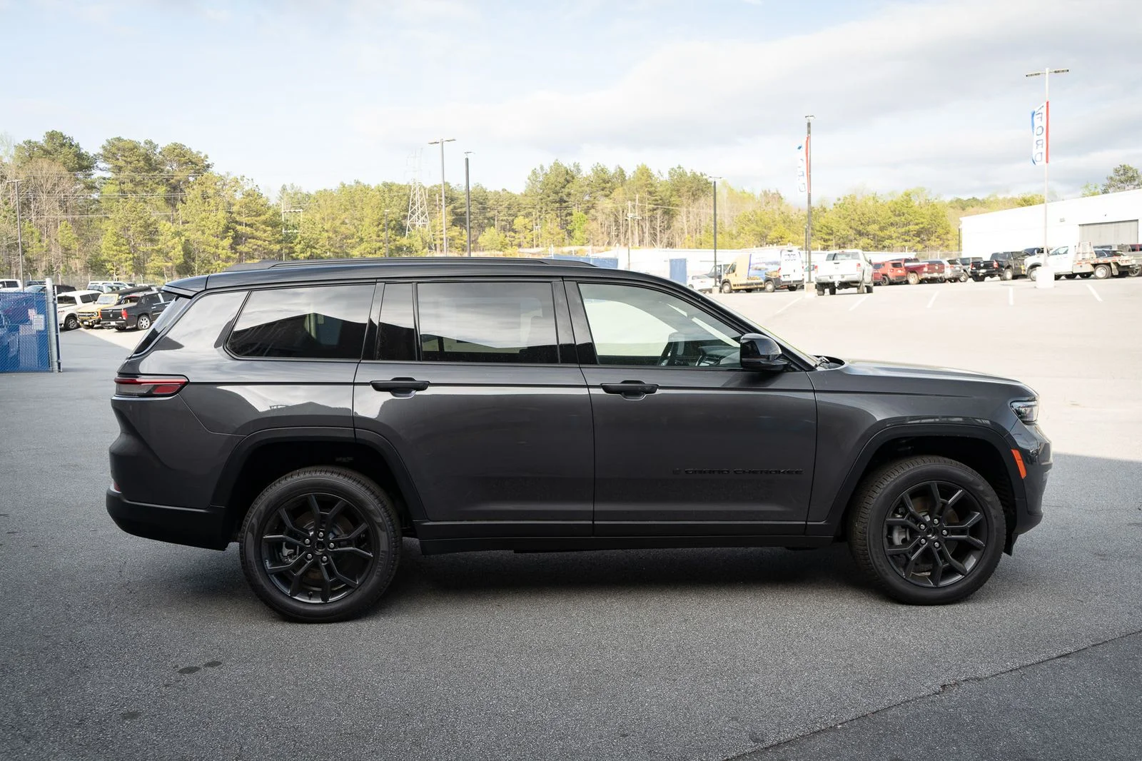 New 2025 Gray Jeep Limited image 11