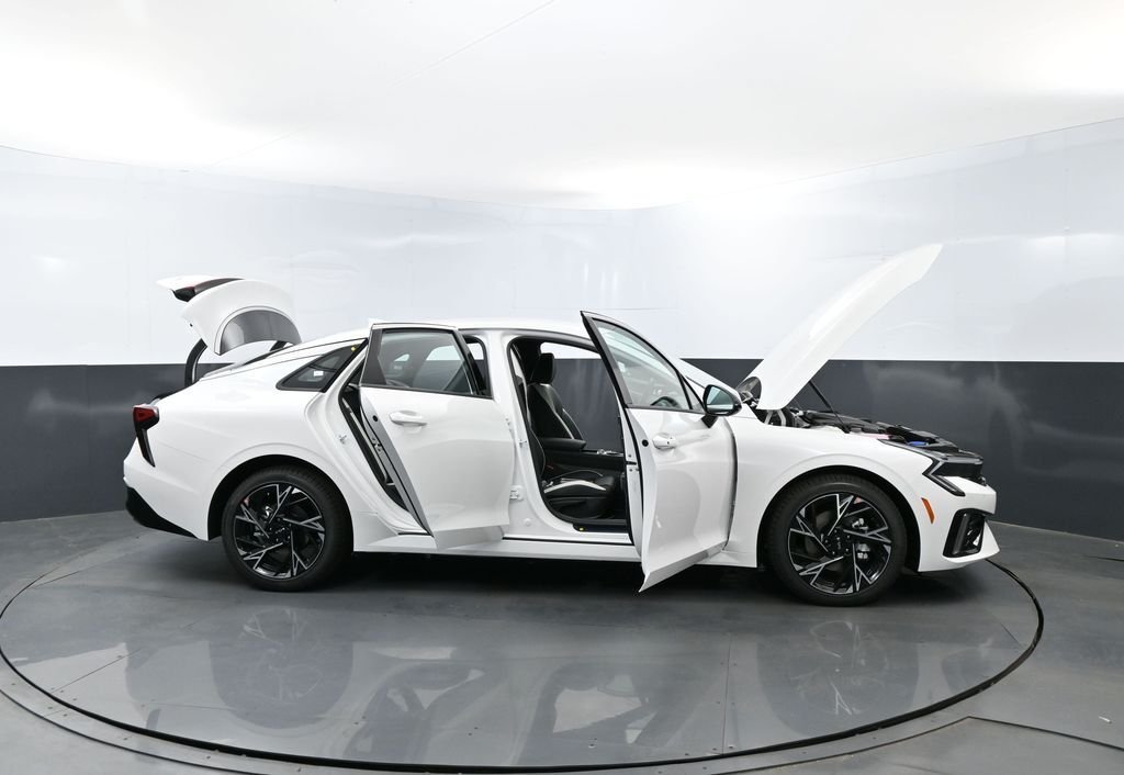 New 2026 Snow White Pearl Kia GT-Line FWD image 29