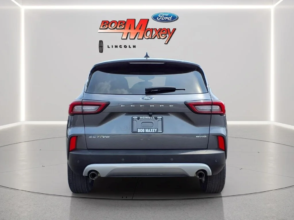 Used 2023 Gray Ford Active image 6