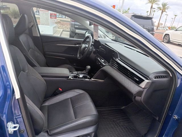 2026 Toyota Camry XLE - Photo 28