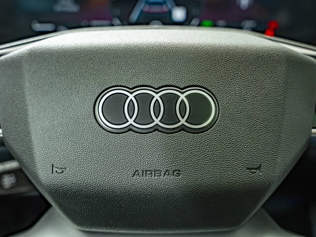 Used 2025 Manhattan Gray Metallic Audi 2.0T Premium Plus image 20