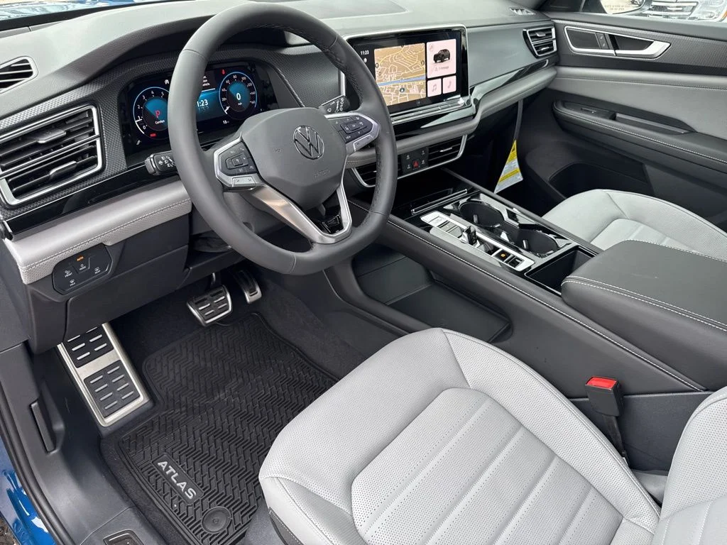 2026 Volkswagen Atlas Cross Sport SEL R-LINE - Photo 10