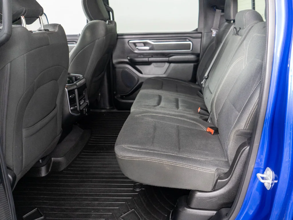 Used 2019 Blue Ram Big Horn/Lone Star image 11