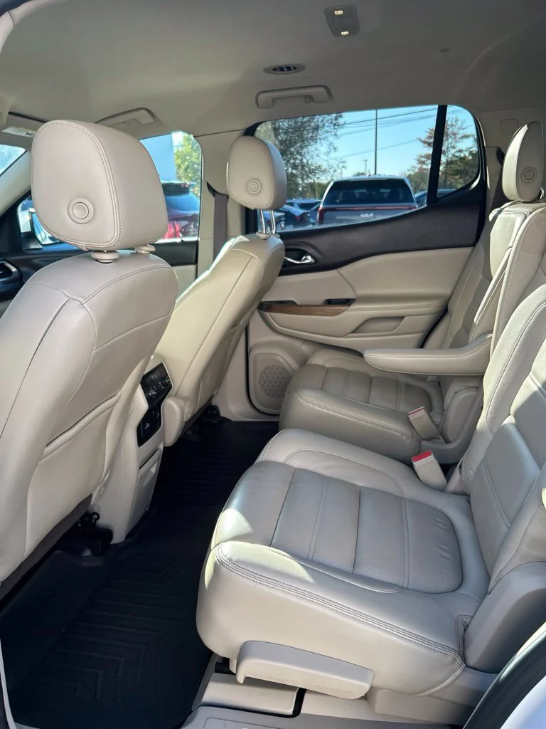 Used 2017 White GMC Denali image 15