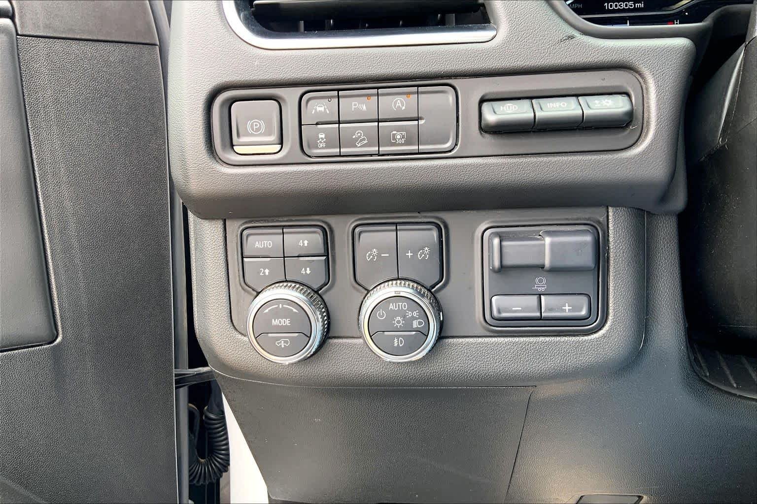 Certified Used 2024 Summit White GMC AT4 image 36