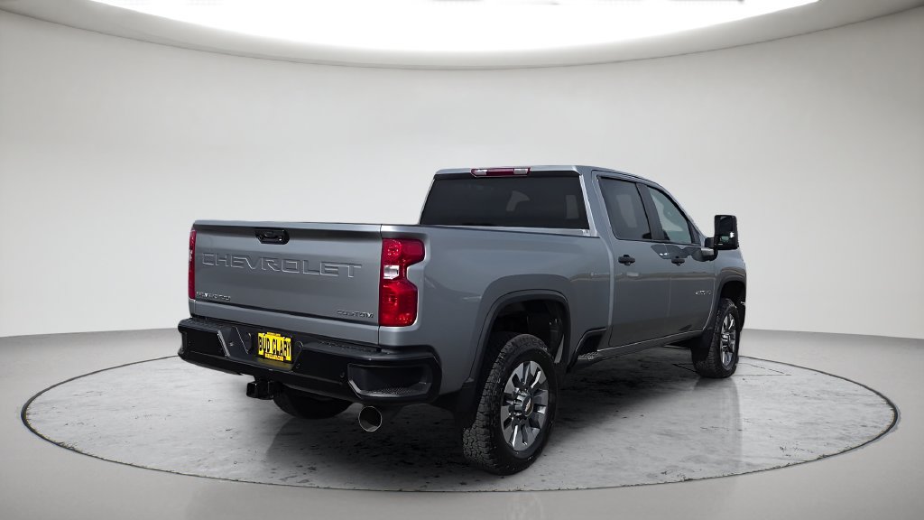 2026 Chevrolet Silverado 2500 HD Custom - Photo 11