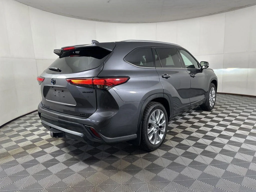 Used 2023 Magnetic Gray Metallic Toyota Limited image 7