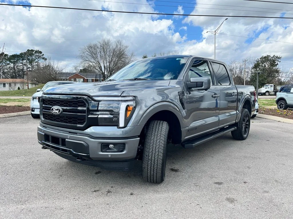 New 2026 Gray Ford Lariat image 3