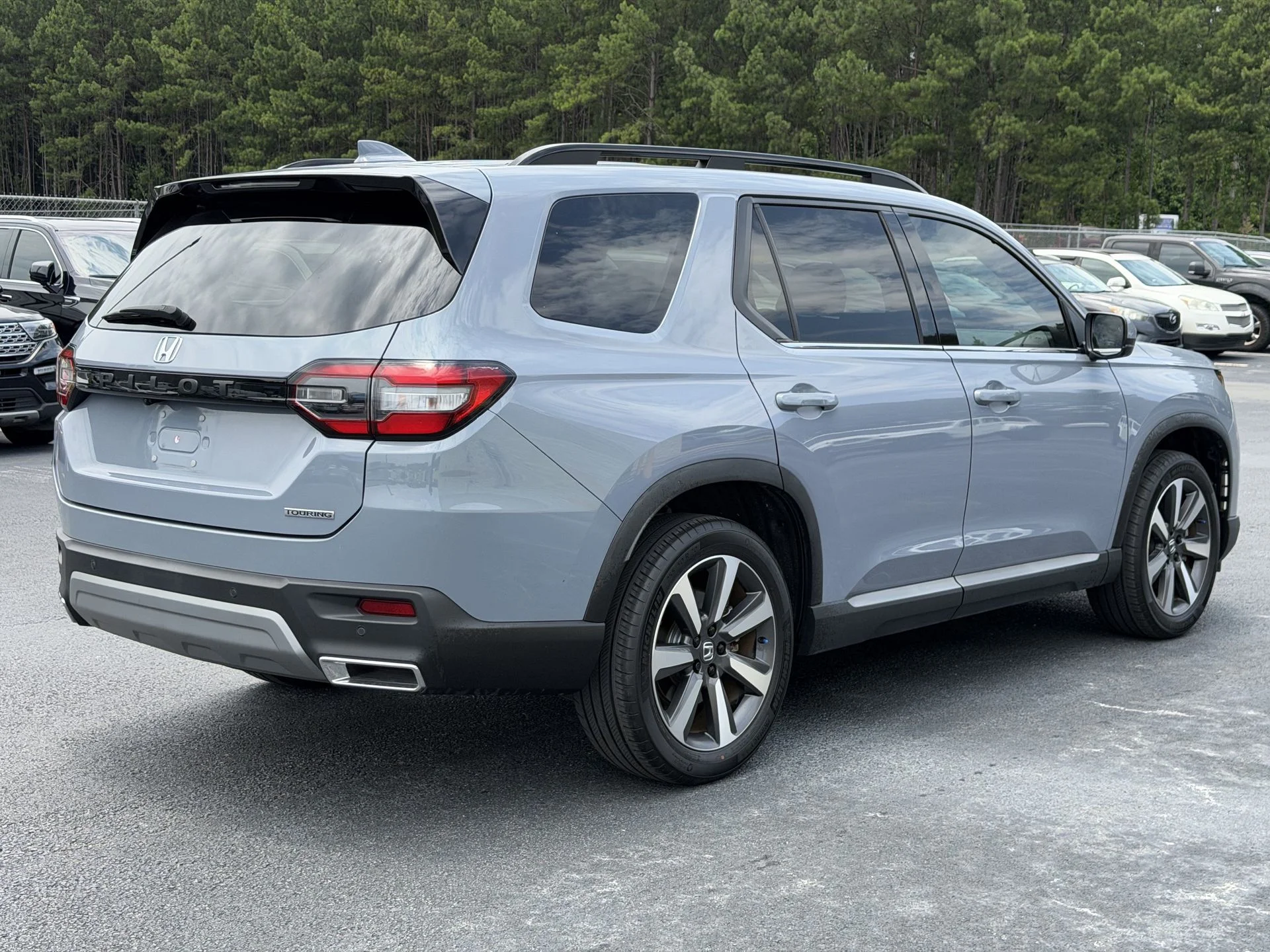 Used 2023 Sonic Gray Pearl Honda Touring image 14