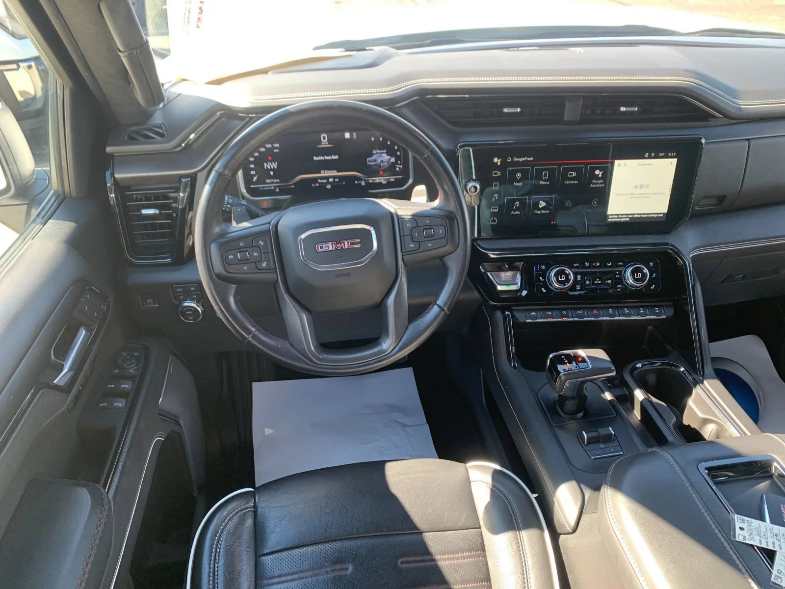 Used 2022 Summit White GMC AT4X image 16