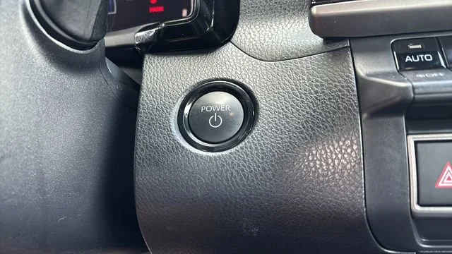 Used 2025  Toyota LE image 27