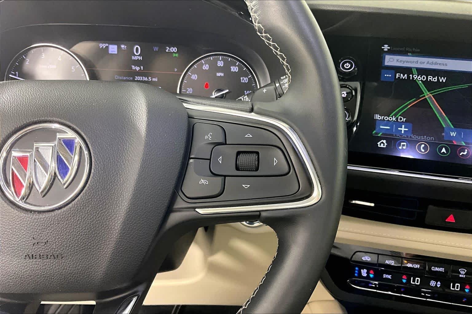 Used 2023 White Frost Tricoat Buick Avenir image 24