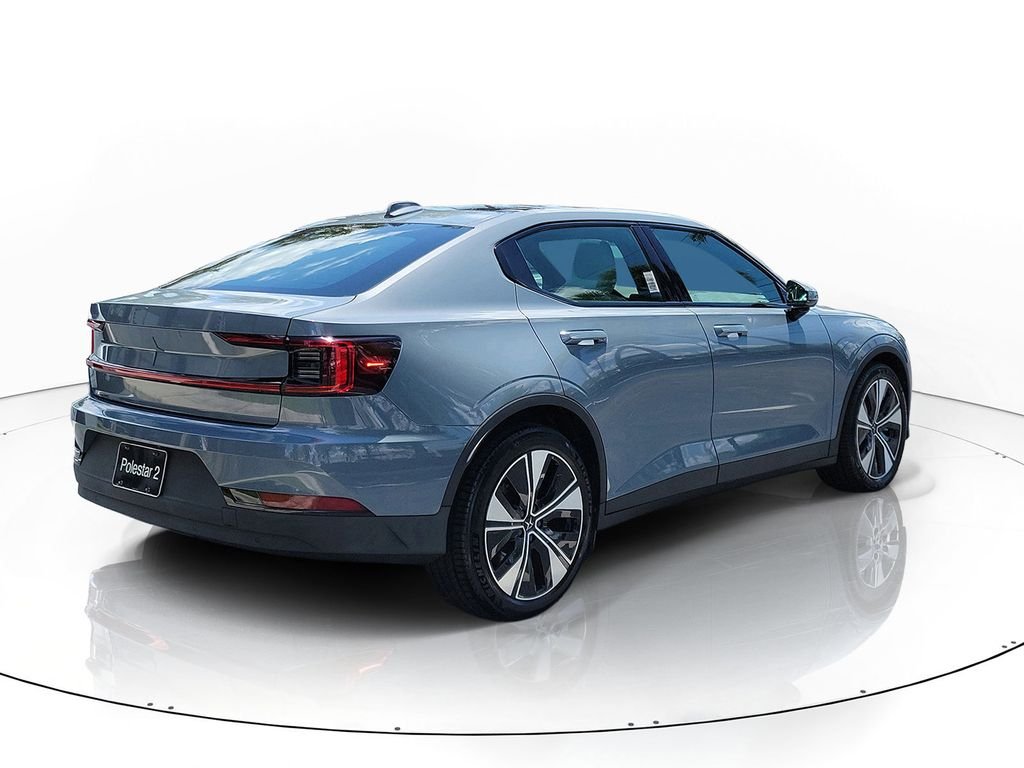 Used 2023  Polestar Long Range Dual Motor image 4