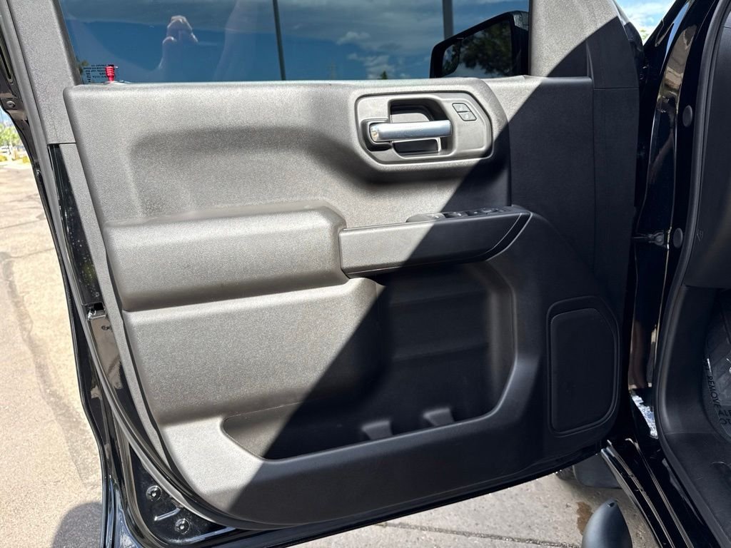 Used 2024 Black Chevrolet Custom image 10