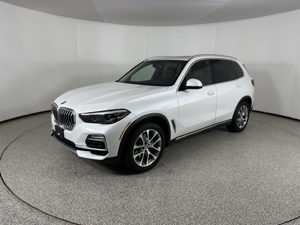 Used 2020 Mineral White Metallic BMW xDrive40i image 1