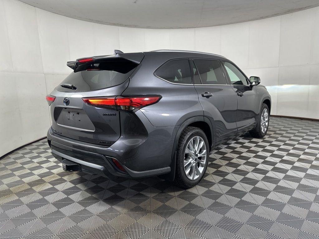 Used 2023 Magnetic Gray Metallic Toyota Limited image 7