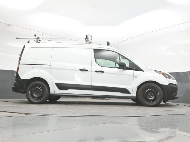 Used 2023 White Ford XL image 29