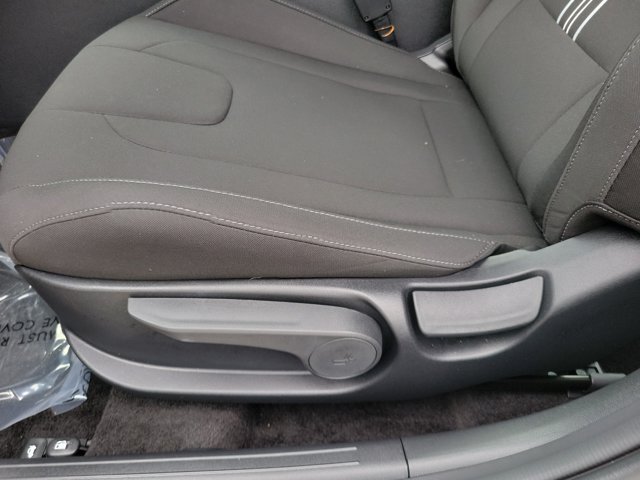 2026 Hyundai Elantra SEL Sport - Photo 16