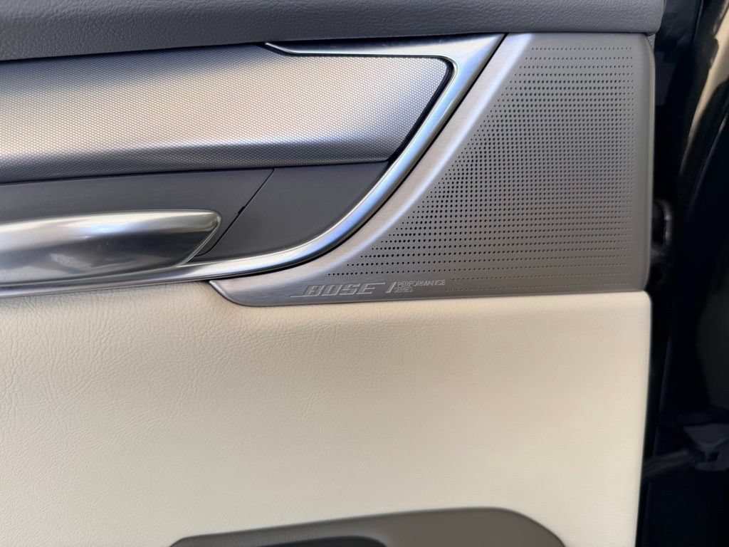 Used 2021 STELLAR BLACK METALLIC Cadillac FWD Premium Luxury image 26