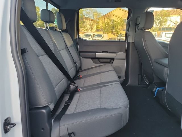 New 2026 Oxford White Ford F-250® XL image 17