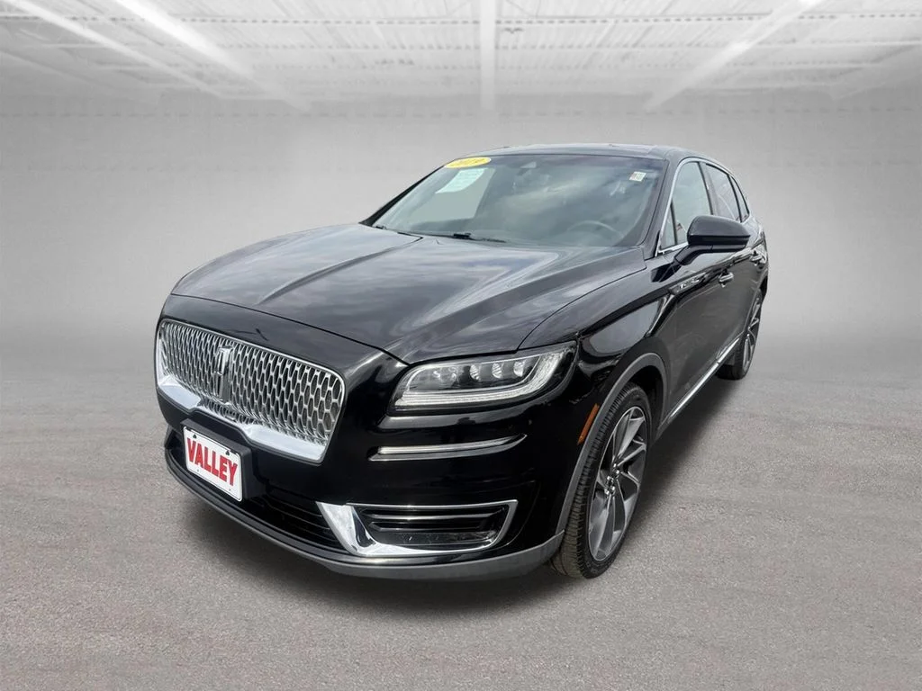 Used 2019 Black Lincoln Reserve image 10