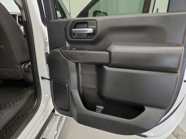 Used 2023 White Chevrolet LT image 43