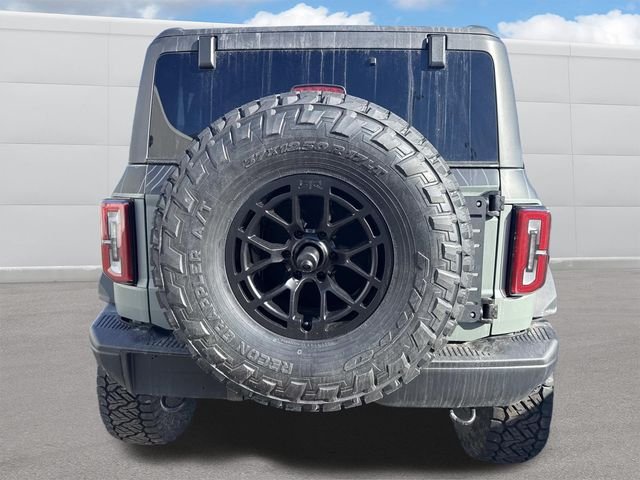 New 2025 Shadow Black Ford Badlands® image 3