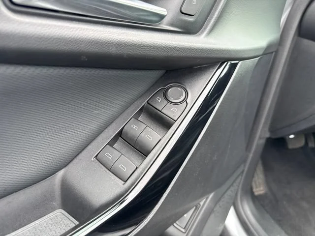 Used 2025 Sterling Gray Metallic Chevrolet LT image 12
