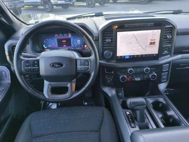 Used 2024 Gray Ford XLT image 29