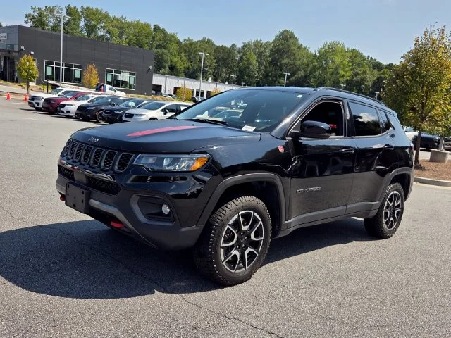 Used 2024 Black Jeep Trailhawk image 3